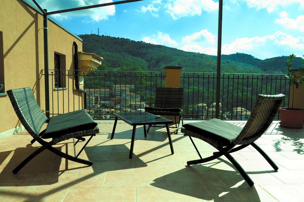 Cento Tari' Guest House Castiglione De Sicilia Exterior photo